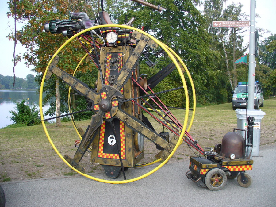 e18